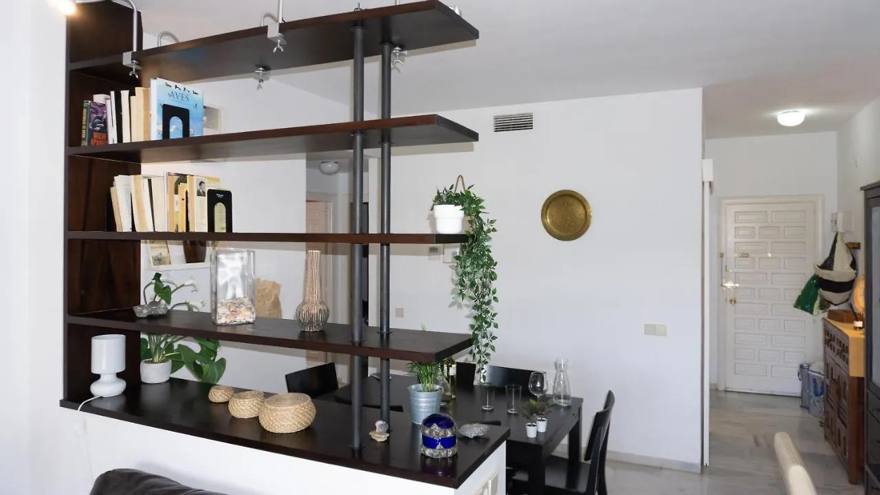 Apartamento En Aloha Con Golf Y Piscina En Marbella Puerto Banus